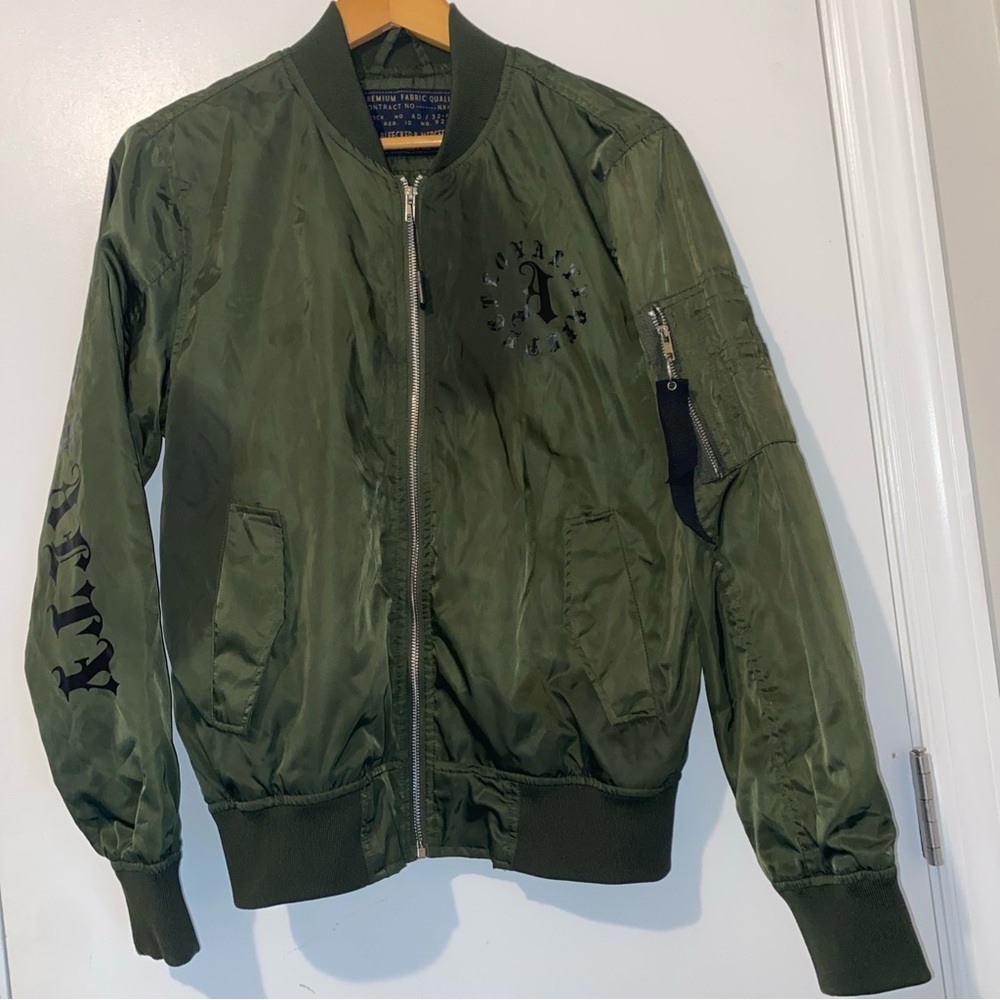 Stylish Bleeker & Mercer Olive Bomber Jacket